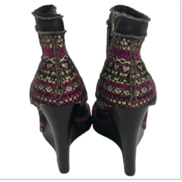 June by June Ambrose Peep Toe Stacked Heel Leather and Fabric Wedge 11M - Picture 5 of 8